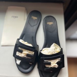 Fendi Sandals size 37.5